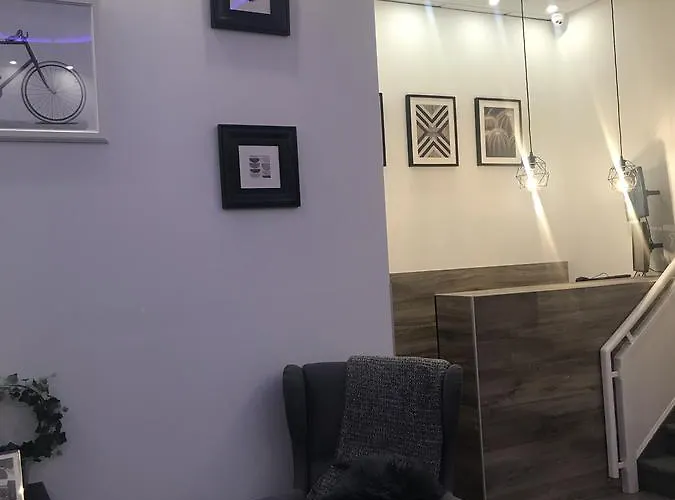 Hamburg Apart Hotel 2*