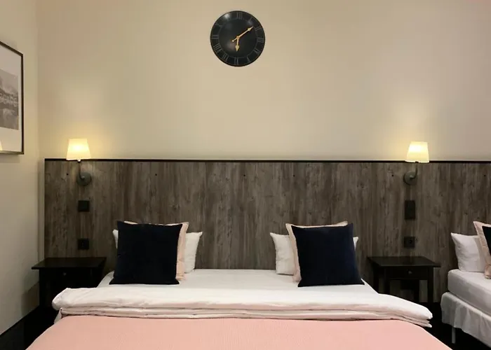 Hamburg Apart Hotel 2*